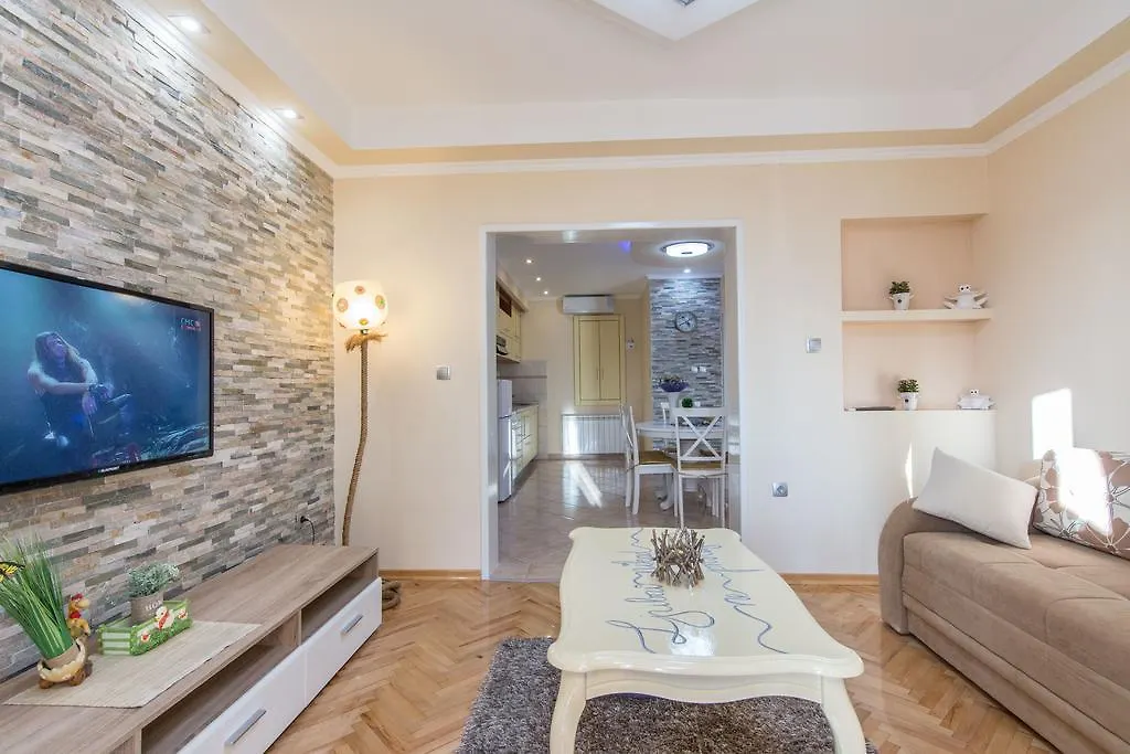 Apartments Mia Sukošan 0*,  Kroatien