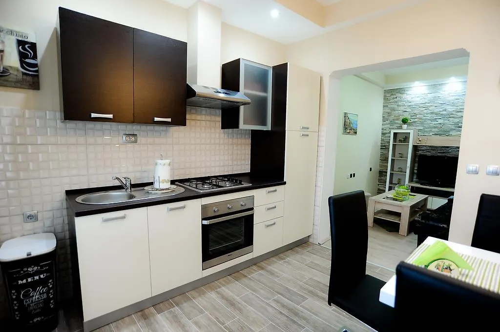 Apartments Mia Sukosan